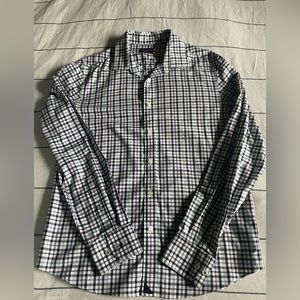 UNTUCKit Mens Slim Fit Medium Wrinkle Free Long Sleeve Button Up